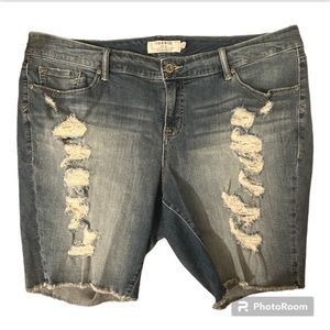 TORRID Denim Ripped Boyfriend Jean Shorts
